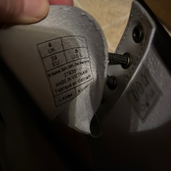 Doc Martens - Picture 5 of 5